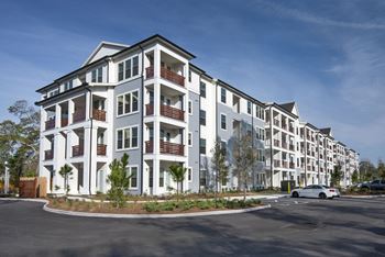 4 Story building with multiple elevators